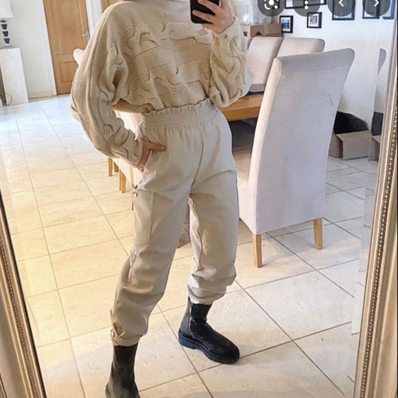 NWT cream faux leather cargo pants. elastic waist & silver button details. - Picture 2 of 5